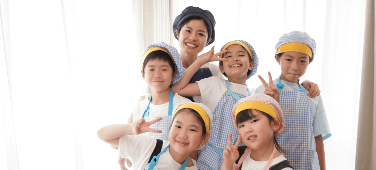 青空キッチン大森校の子どもと講師